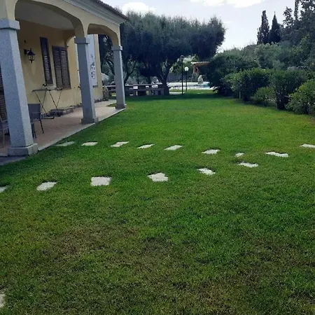 Ampia Con Piscina E Vista Per 12 Persone Appartement *