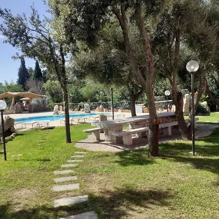 Appartement Ampia Con Piscina E Vista Per 12 Persone *