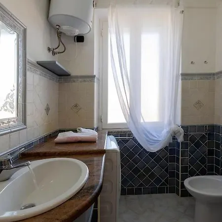 Ampia Con Piscina E Vista Per 12 Persone Appartement Olbia