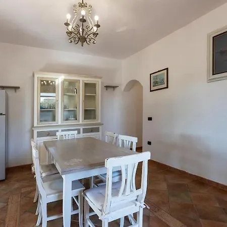 Ampia Con Piscina E Vista Per 12 Persone Appartement Olbia